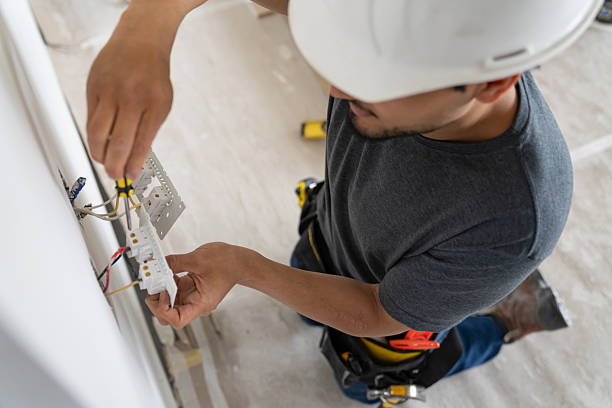 Reliable Electrical Repair contractor in Rainbow Lakes Estates, FL by No Joke electrician